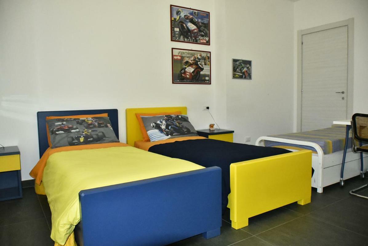 Rental Rooms Antonella Тавуллія Екстер'єр фото